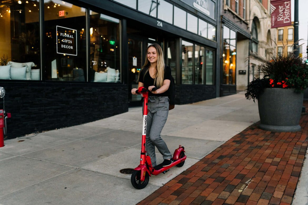 Can You Use Electric Scooter Manually